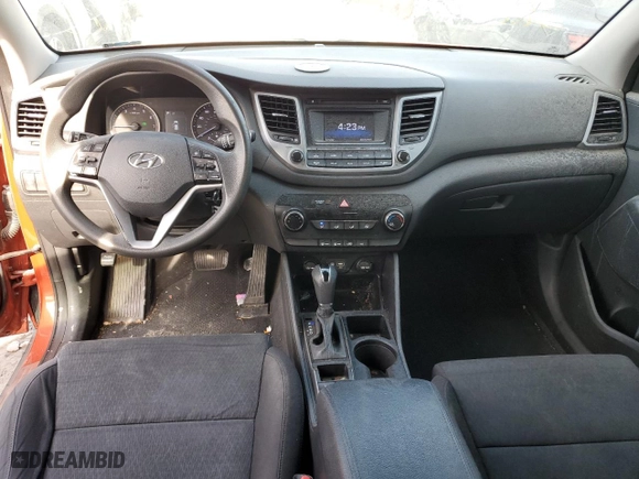 2016 Hyundai Tucson SE with VIN KM8J33A44GU195355, listed as a Copart auction lot 46637055 with 118,761 mi miles and Clean Title. Bid and sale history available at carsss.com. Image 8.