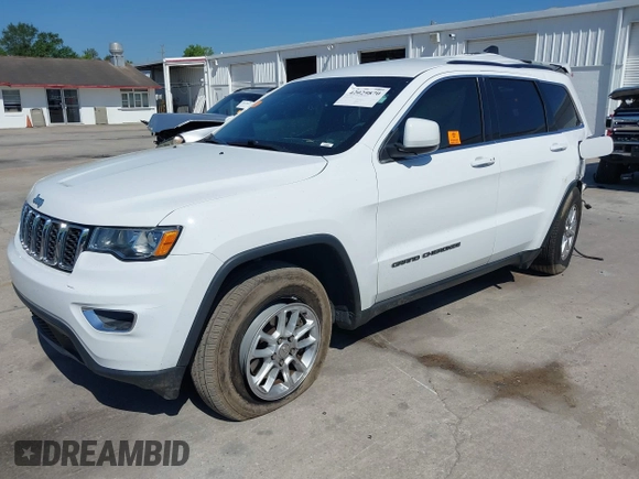 2018 Jeep Grand Cherokee Laredo E z VIN 1C4RJEAG3JC430294, wystawiony jako IAAI lot #42029870 z przebiegiem 109 437 mil mil oraz . Historia ofert i sprzedaży dostępna na DreamBid. Obrazek 17.