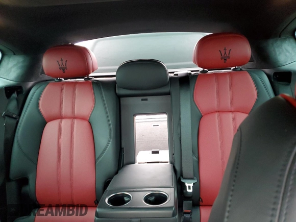 2020 Maserati Levante S z VIN ZN661YUS5LX351126, wystawiony jako Copart lot #47377733 z przebiegiem 38 664 mil mil oraz . Historia ofert i sprzedaży dostępna na DreamBid. Obrazek 10.