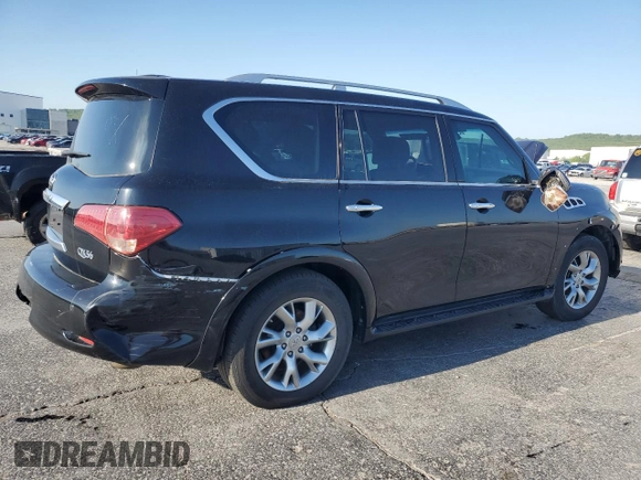 2013 Infiniti QX56 z VIN JN8AZ2NF5D9530196, wystawiony jako Copart lot #53971205 z przebiegiem 188 608 mil mil oraz Czysty tytuł • Clean title. Historia ofert i sprzedaży dostępna na DreamBid. Obrazek 3.