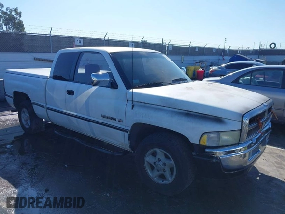 1997 Dodge 1500 with VIN 3B7HC13Z2VG714063, listed as a IAAI auction lot 41725318 with 306,824 mi miles and . Bid and sale history available at DreamBid. Image 1.