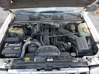 1997 Jeep Grand Cherokee TSi with VIN 1J4FX58S2VC612449, listed as a Copart auction lot 43532675 with 221,382 mi miles and Salvage Title. Bid and sale history available at carsss.com. Image 12.