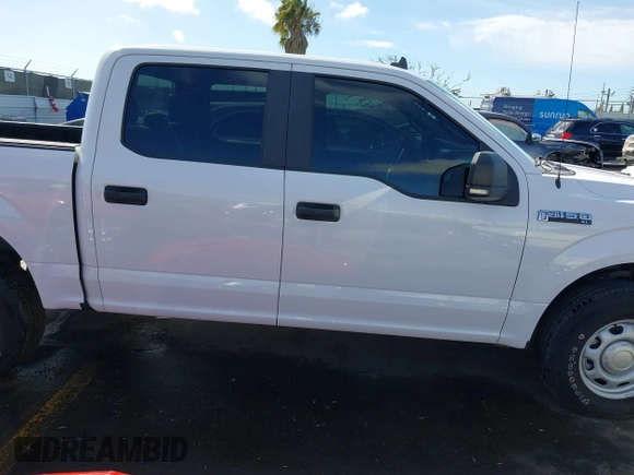 2020 Ford F-150 XL with VIN 1FTEW1E41LKE12636, listed as a IAAI auction lot 41725868 with 137,584 mi miles and . Bid and sale history available at DreamBid. Image 13.
