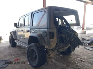 2020 Jeep Wrangler Unlimited Sport S с VIN 1C4HJXDG1LW189100, выставлен на аукционе IAAI как лот 40994680 с пробегом 172 039 миль миль и . История ставок и продаж доступна на DreamBid. Изображение 6.