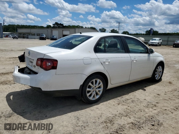 2010 Volkswagen Jetta SE с VIN 3VWRX7AJ8AM126914, выставлен на аукционе Copart как лот 56363645 с пробегом 107 149 миль миль и Списание • Salvage title. История ставок и продаж доступна на DreamBid. Изображение 3.