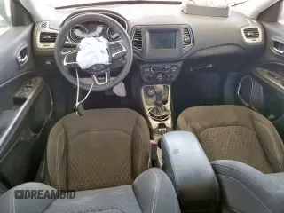 2020 Jeep Compass Sport z VIN 3C4NJDAB4LT174073, wystawiony jako Copart lot #61958075 z przebiegiem 105 000 mil mil oraz Szkoda całkowita • Salvage title. Historia ofert i sprzedaży dostępna na DreamBid. Obrazek 8.