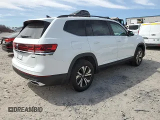 2024 Volkswagen Atlas SE with VIN 1V2LR2CAXRC548312, listed as a Copart auction lot 48427095 with 16,051 mi miles and Salvage title. Bid and sale history available at DreamBid. Image 3.