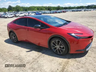 2024 Toyota Prius LE z VIN JTDACAAU1R3016920, wystawiony jako Copart lot #55333035 z przebiegiem 14 490 mil mil oraz Czysty tytuł • Clean title. Historia ofert i sprzedaży dostępna na DreamBid. Obrazek 4.