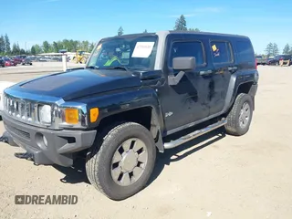 2007 Hummer H3 SUV with VIN 5GTDN13E378169059, listed as a IAAI auction lot 42201940 with 150,487 mi miles. Bid and sale history available at carsss.com. Image 2.