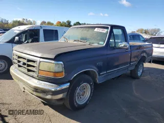 1992 Ford F-150 z VIN 1FTDF15NXNNB01339, wystawiony jako Copart lot #76107684 z przebiegiem 124 732 mil mil oraz Czysty tytuł • Clean title. Historia ofert i sprzedaży dostępna na DreamBid. Obrazek 1.