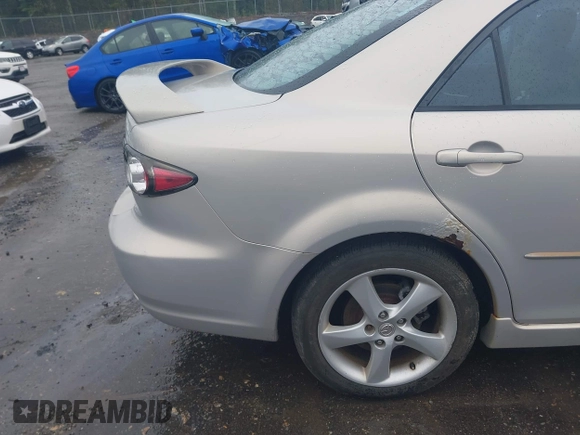 2008 Mazda 6 i Sport VE with VIN 1YVHP80C585M22670, listed as a IAAI auction lot 42178912 with 167,079 mi miles. Bid and sale history available at carsss.com. Image 12.