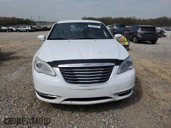 2012 Chrysler 200 Touring with VIN 1C3CCBBB1CN267514, listed as a Copart auction lot 50982065 with 191,182 mi miles and Clean Title. Bid and sale history available at DreamBid. Image 5.