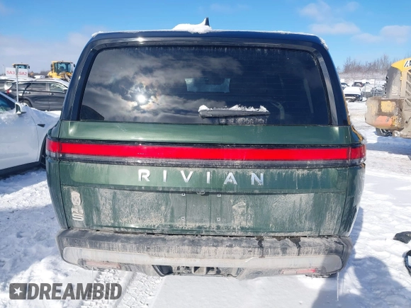 2024 Rivian R1S Adventure with VIN 7PDSGBBA9RN042780, listed as a IAAI auction lot 41440424 with 10,747 mi miles. Bid and sale history available at carsss.com. Image 17.