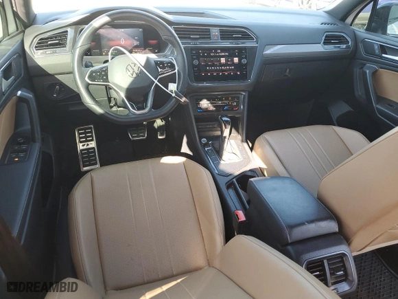 2022 Volkswagen Tiguan SE R-Line Black with VIN 3VVCB7AX3NM006585, listed as a Copart auction lot 46169855 with 51,616 mi miles and Non Repairable. Bid and sale history available at carsss.com. Image 8.