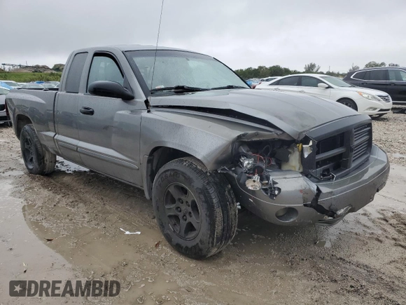2005 Dodge Dakota SLT with VIN 1D7HE42KX5S287505, listed as a Copart auction lot 41743035 with 192,636 mi miles and Salvage Title. Bid and sale history available at carsss.com. Image 4.