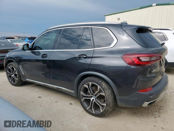 2021 BMW X5 xDrive40i with VIN 5UXCR6C0XM9D81103, listed as a Copart auction lot 54363525 with 95,870 mi miles and Salvage title. Bid and sale history available at DreamBid. Image 2.