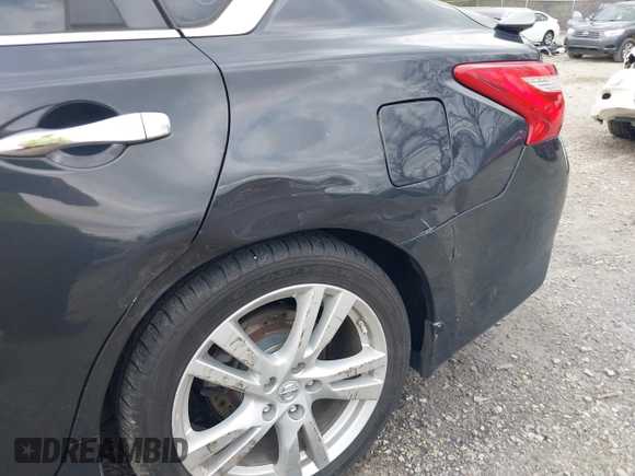 2016 Nissan Altima SR with VIN 1N4BL3AP5GC279974, listed as a IAAI auction lot 41944803 with 133,440 mi miles and . Bid and sale history available at carsss.com. Image 18.