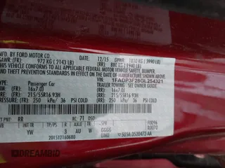 2016 Ford Focus SE with VIN 1FADP3F28GL254321, listed as a IAAI auction lot 42158144 with 89,807 mi miles. Bid and sale history available at carsss.com. Image 9.