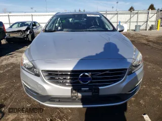 2017 Volvo V60 Premier with VIN YV140MEK4H1335149, listed as a Copart auction lot 45227605 with 67,379 mi miles and Salvage Title. Bid and sale history available at DreamBid. Image 5.