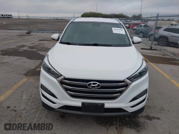 2016 Hyundai Tucson Limited with VIN KM8J33A2XGU037231, listed as a IAAI auction lot 42096501 with 151,912 mi miles and . Bid and sale history available at DreamBid. Image 6.