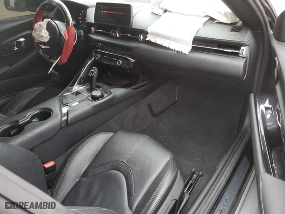 2021 Toyota GR Supra 3.0 with VIN WZ1DB0C0XMW039660, listed as a Copart auction lot 86909354 with 30,272 mi miles and Salvage Title. Bid and sale history available at carsss.com. Image 8.