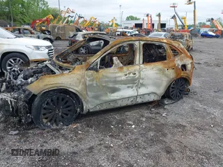 2020 Ford Escape Titanium z VIN 1FMCU9J92LUB90492, wystawiony jako IAAI lot #42243861 z przebiegiem 60 001 mil mil oraz . Historia ofert i sprzedaży dostępna na DreamBid. Obrazek 6.