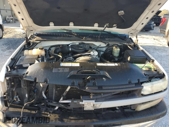 2000 Chevrolet Silverado 1500 with VIN 2GCEC19WXY1113447, listed as a Copart auction lot 77107304 with 242,406 mi miles and Salvage Title. Bid and sale history available at DreamBid. Image 11.