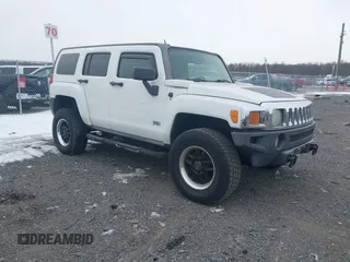 2007 Hummer H3 SUV with VIN 5GTDN13EX78221187, listed as a IAAI auction lot 41360574 with 141,468 mi miles and . Bid and sale history available at DreamBid. Image 1.