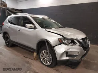 2020 Nissan Rogue SV with VIN JN8AT2MVXLW120696, listed as a IAAI auction lot 40635955 with 47,144 mi miles. Bid and sale history available at carsss.com. Image 6.
