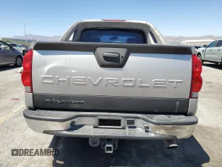 2004 Chevrolet Avalanche with VIN 3GNEC12T24G301808, listed as a Copart auction lot 58349515 with 259,437 mi miles and Salvage title. Bid and sale history available at DreamBid. Image 6.