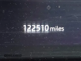2019 Land Rover Range Rover HSE z VIN SALGS2SV3KA549081, wystawiony jako IAAI lot #41772535 z przebiegiem 122 510 mil mil oraz . Historia ofert i sprzedaży dostępna na DreamBid. Obrazek 15.