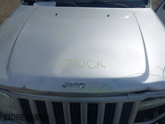 2012 Jeep Liberty Sport z VIN 1C4PJMAK7CW203620, wystawiony jako IAAI lot #42135469 z przebiegiem 163 127 mil mil oraz . Historia ofert i sprzedaży dostępna na DreamBid. Obrazek 10.