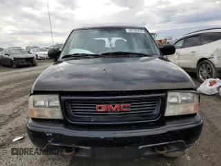 2000 Chevrolet Blazer LS z VIN 1GNCT18W1YK151830, wystawiony jako Copart lot #88799235 z przebiegiem 190 019 mil mil oraz Nie do naprawy • Non repairable. Historia ofert i sprzedaży dostępna na DreamBid. Obrazek 5.