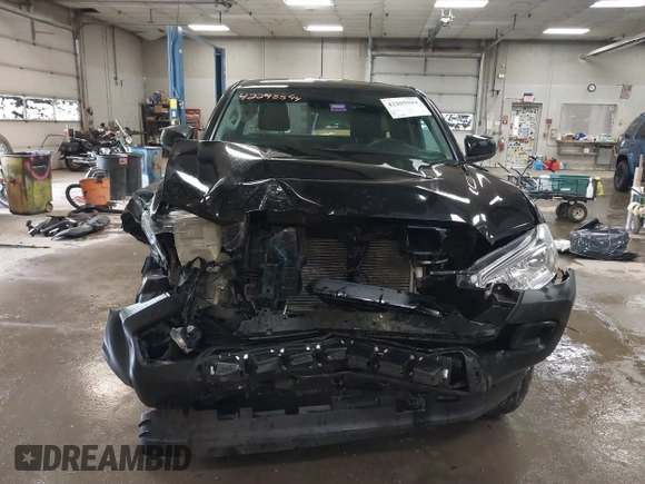 2020 Toyota Tacoma SR with VIN 3TYSX5EN9LT002700, listed as a IAAI auction lot 42295594 with 66,507 mi miles and . Bid and sale history available at DreamBid. Image 13.
