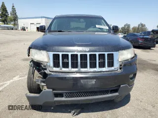 2011 Jeep Grand Cherokee Laredo with VIN 1J4RR4GG0BC563603, listed as a Copart auction lot 60237475 with 243,885 mi miles and Salvage title. Bid and sale history available at DreamBid. Image 5.