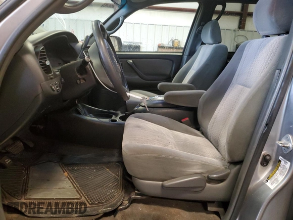 2006 Toyota Tundra SR5 with VIN 5TBET34146S556425, listed as a Copart auction lot 48054555 with 210,009 mi miles and Clean Title. Bid and sale history available at carsss.com. Image 7.