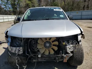2018 Nissan Frontier Pro-4X with VIN 1N6AD0EV0JN711616, listed as a Copart auction lot 48171905 with 99,172 mi miles and Salvage title. Bid and sale history available at DreamBid. Image 5.
