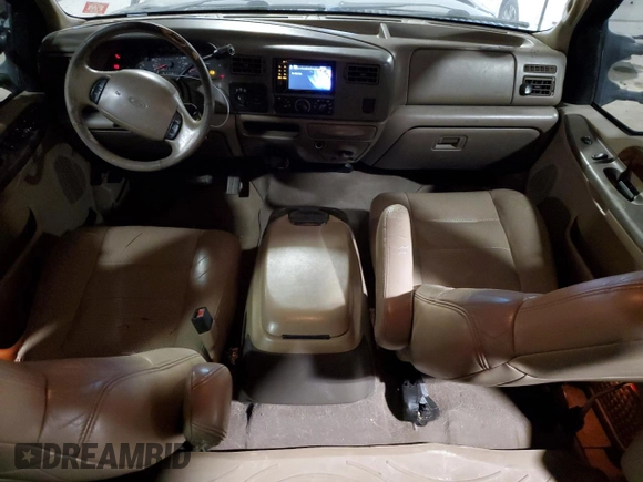 2001 Ford F-350 with VIN 1A040185, listed as a Copart auction lot 87953295 with 212,487 mi miles and Salvage title. Bid and sale history available at DreamBid. Image 8.
