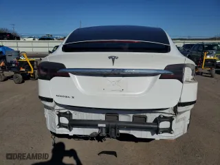 2017 Tesla Model X 90D with VIN 5YJXCBE21HF044498, listed as a Copart auction lot 49305475 with 86,064 mi miles and Salvage Title. Bid and sale history available at carsss.com. Image 6.