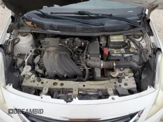 2013 Nissan Versa S Plus z VIN 3N1CN7AP8DL872439, wystawiony jako Copart lot #55120295 z przebiegiem 169 605 mil mil oraz Szkoda całkowita • Salvage title. Historia ofert i sprzedaży dostępna na DreamBid. Obrazek 11.