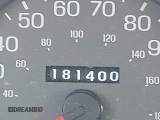 2000 Mercury Grand Marquis GS z VIN 2MEFM74W3YX610461, wystawiony jako IAAI lot #42162767 z przebiegiem 181 400 mil mil oraz . Historia ofert i sprzedaży dostępna na DreamBid. Obrazek 15.