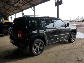 2016 Jeep Patriot Sport with VIN 1C4NJPBA2GD812811, listed as a Copart auction lot 49251675 with 129,457 mi miles and Clean Title. Bid and sale history available at carsss.com. Image 3.