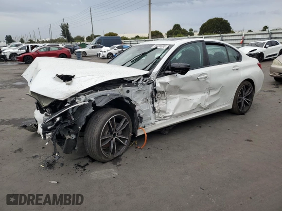 2021 BMW 3 Series 330e with VIN 3MW5P7J06M8B79274, listed as a Copart auction lot 89200865 with 28,381 mi miles and Salvage Title. Bid and sale history available at carsss.com. Image 1.