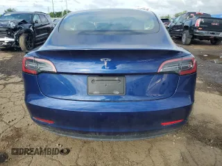 2023 Tesla Model 3 z VIN 5YJ3E1EA3PF627177, wystawiony jako Copart lot #61555235 z przebiegiem 22 340 mil mil oraz Czysty tytuł • Clean title. Historia ofert i sprzedaży dostępna na DreamBid. Obrazek 6.