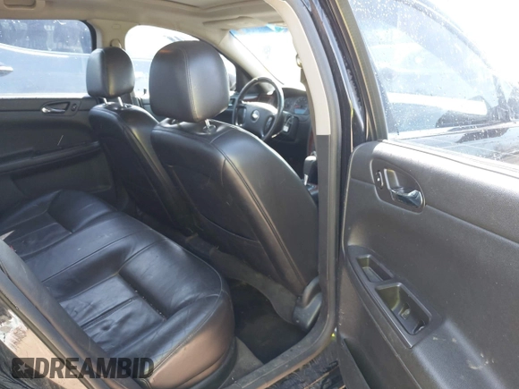 2007 Chevrolet Impala LTZ with VIN 2G1WU58R979118555, listed as a IAAI auction lot 42077796 with 208,848 mi miles and . Bid and sale history available at DreamBid. Image 8.
