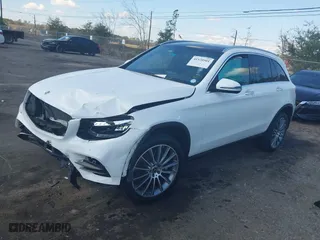 2018 Mercedes-Benz GLC with VIN WDC0G4JB4JV063765, listed as a IAAI auction lot 41520501 with 52,720 mi miles. Bid and sale history available at carsss.com. Image 17.