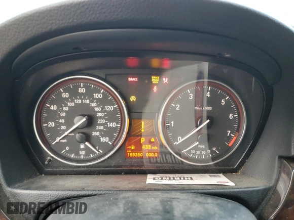2008 BMW 3 Series 328i with VIN WBAVA37508NL51654, listed as a Copart auction lot 85218154 with 169,260 mi miles and Salvage Title. Bid and sale history available at DreamBid. Image 9.
