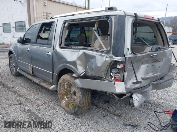2008 Ford Expedition EL Limited with VIN 1FMFK19578LA77432, listed as a IAAI auction lot 41466394 with 398,963 mi miles. Bid and sale history available at carsss.com. Image 3.