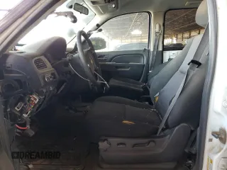 2014 Chevrolet Tahoe Commercial z VIN 1GNLC2E0XER167338, wystawiony jako Copart lot #59529465 z przebiegiem Nie podano mil oraz Czysty tytuł • Clean title. Historia ofert i sprzedaży dostępna na DreamBid. Obrazek 7.