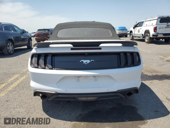 2020 Ford Mustang EcoBoost z VIN 1FATP8UH5L5137682, wystawiony jako Copart lot #53795485 z przebiegiem 89 739 mil mil oraz Szkoda całkowita • Salvage title. Historia ofert i sprzedaży dostępna na DreamBid. Obrazek 6.